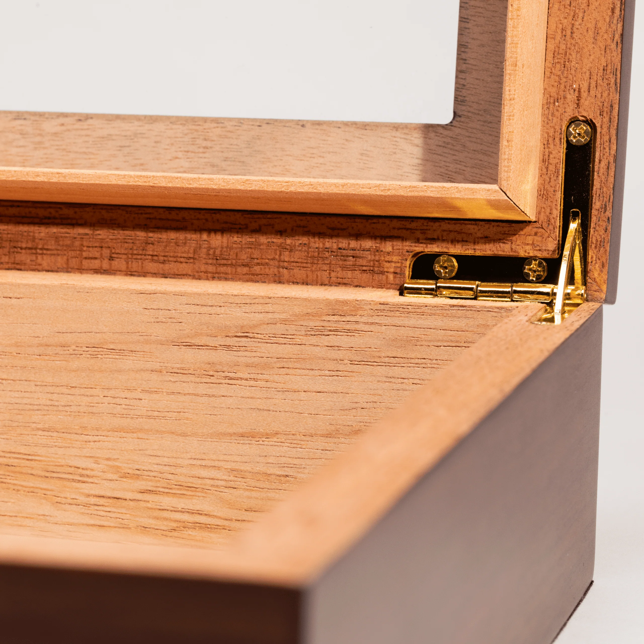 Humidor Box With Digital Reader - Image 4